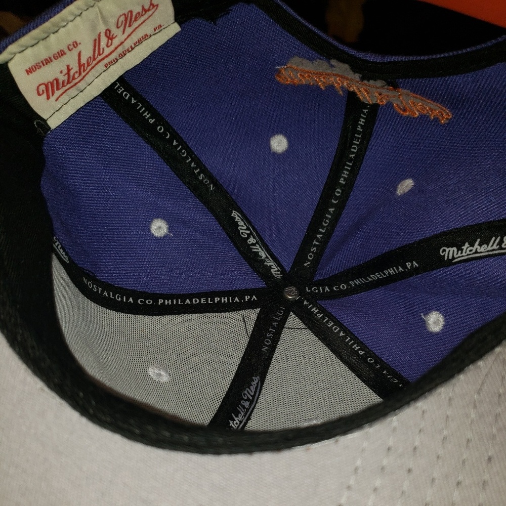 Snapback hat - Picture 4 of 4